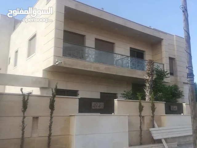 900m2 5 Bedrooms Villa for Sale in Amman Al-Thuheir