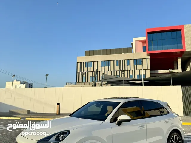 Porsche Cayenne Cayenne S in Muscat