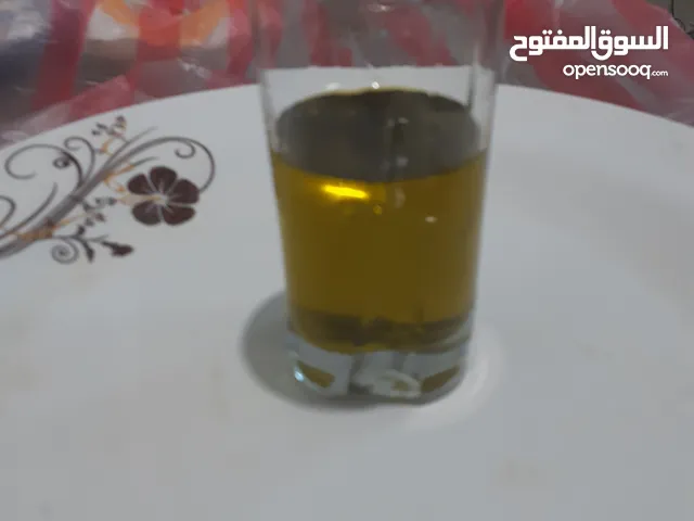 تنكة زيت زيتون عجلون  موسم  2024 -2025  عصرة شهر 11 سنة 2024...من مزرعتنا الخاصة ..مكان السكن  اربد