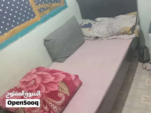 سرير نفر مع ماترس