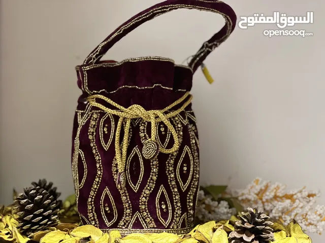 Other Cosmetic bags for sale  in Al Ahmadi
