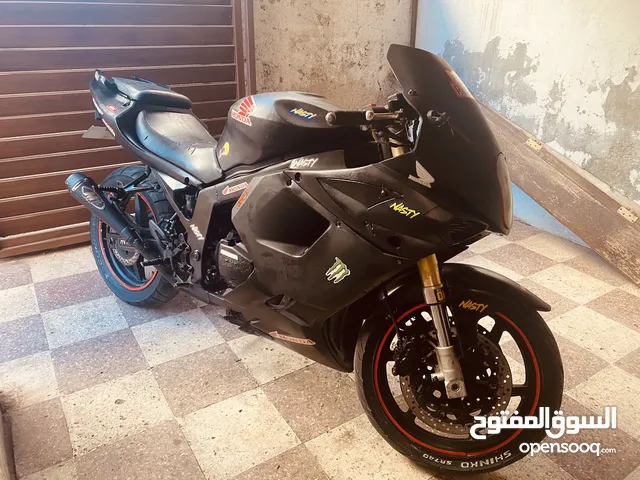 دراجه بطح بحاله ممتازه للبدل ع دباب