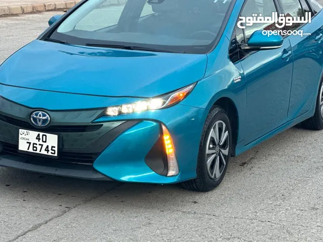 Used Toyota Prius in Zarqa