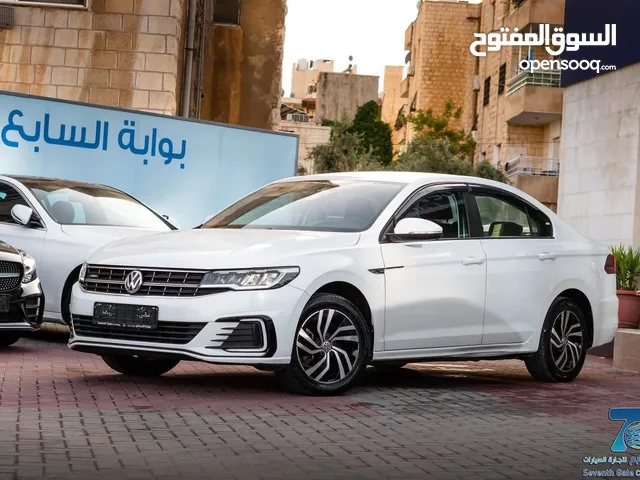 Volkswagen e-bora 2021 بطارية كبيره 44