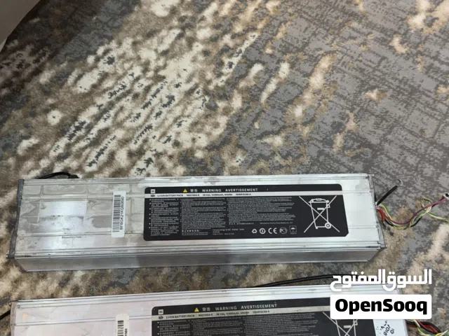 بطاريتين سكوتر شاومي الحجم الكبير مستعملات للبيع
