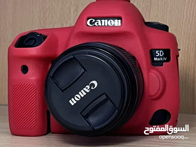 5d mark4   بحاله جيده جدا مع بطاريتين وشاحن اصلي  الكاميرا بودي او مع عدسة  85mmf1.8