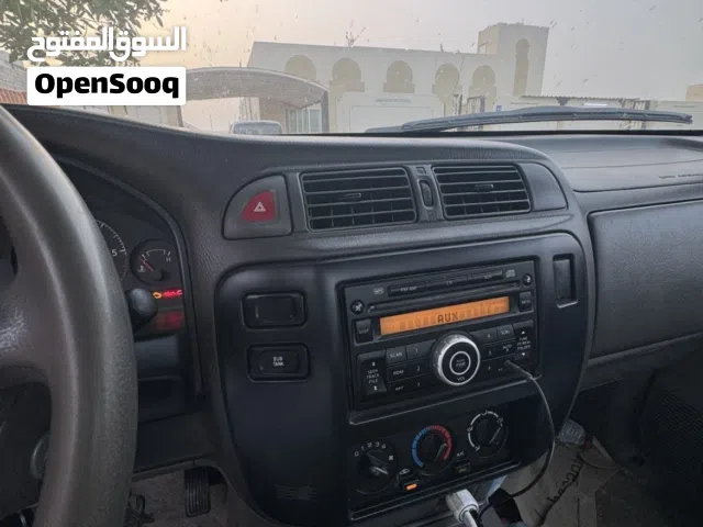 2017 نيسان اخرى