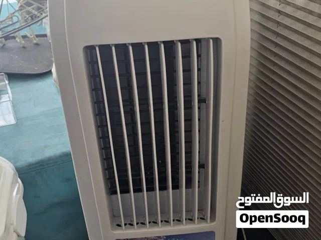 Other 0 - 1 Ton AC in Sharjah