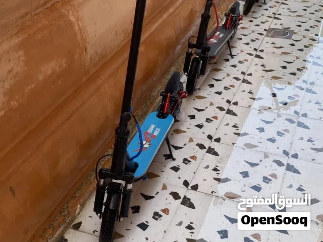 ثلاث سكوترات كهربائيه ممتازه للبيع