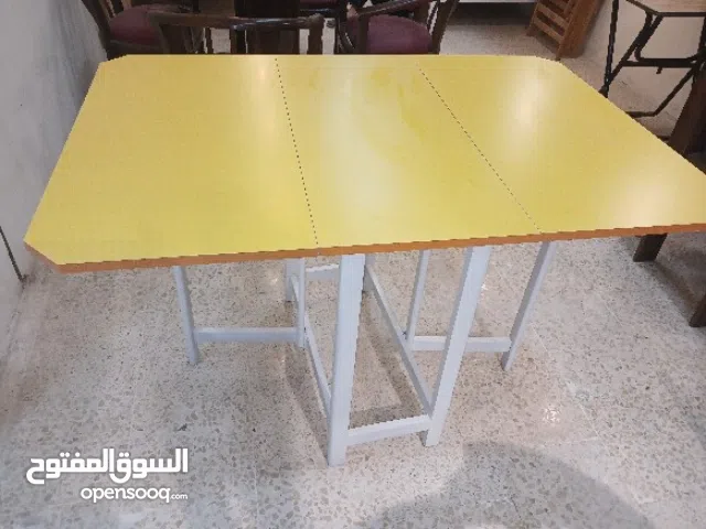 طاولة طعام طوي خشب زان