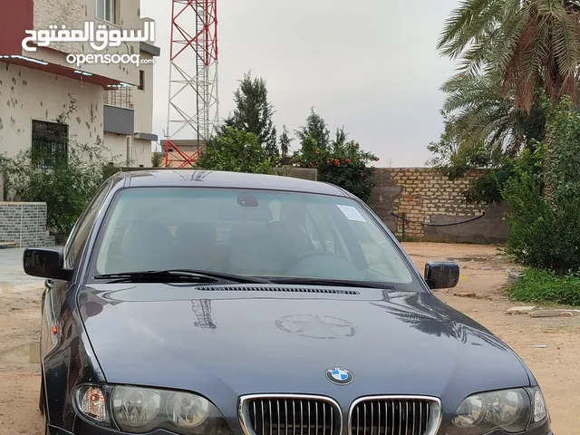 BMW325 2004