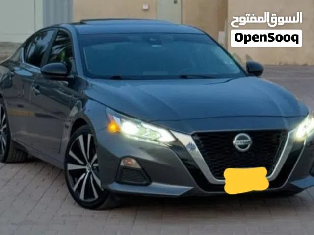 Used Nissan Altima in Al Dhahirah