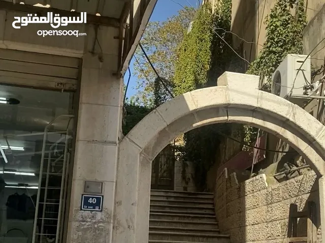 مكتب للبيع بموقع استراتيجي