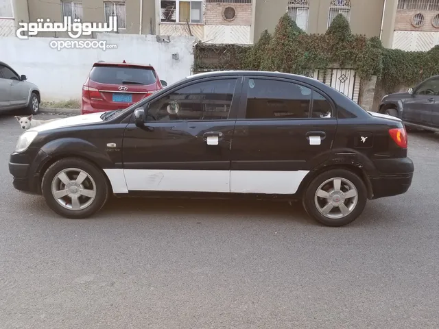 كيا بريد موديل 2007