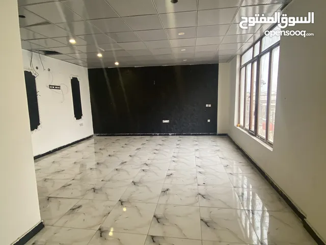 130 m2 3 Bedrooms Apartments for Rent in Basra Jaza'ir