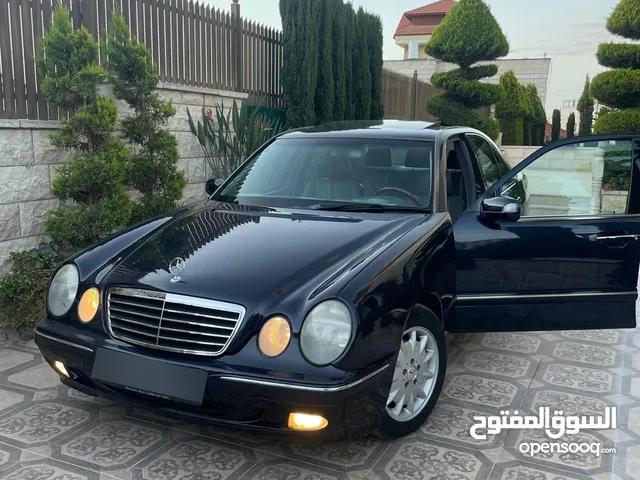 مرسيدس قرش ونص 2002 E200 Elegance kompressor