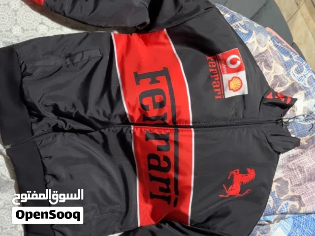 جاكيت فيراري اسود