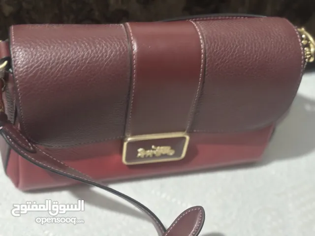 شطنه ماركه كوتش وارد من امريكا غير مستعمل