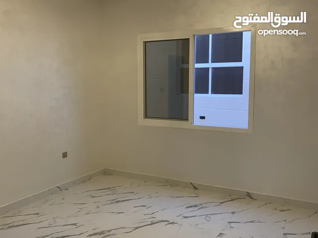 280 m2 5 Bedrooms Villa for Sale in Ajman Al Yasmin
