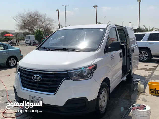Used Hyundai H1 in Al Ahmadi