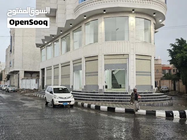 عماره تجاري للبيع للاستثمار على شارعين تجاريه