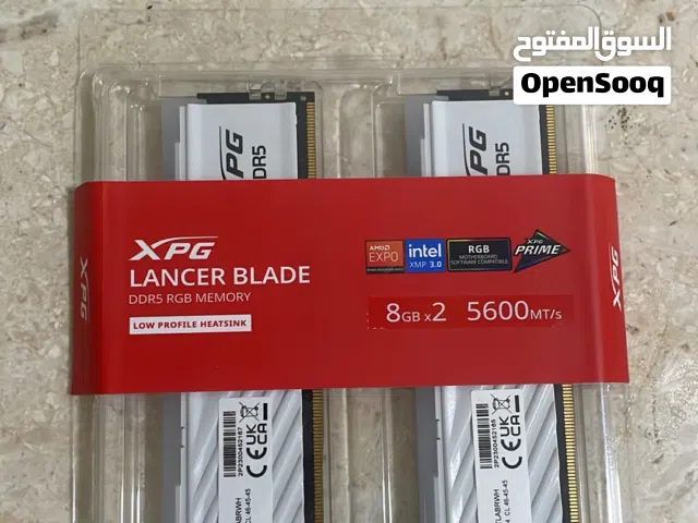 رامات DDR5 مساحة 8x8 قوتها 5600 قابل للتفاوض
