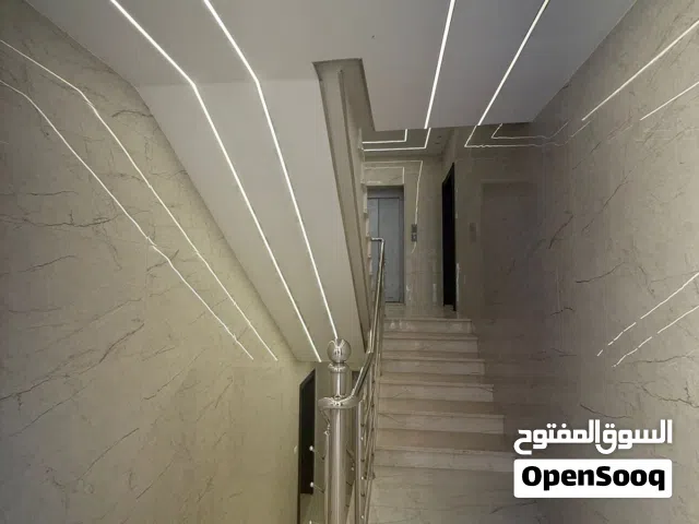 شقة للبيع طابق اول بمساحة 160م بسعر مميز بارقى احياء شفا بدران قرب جامعة العلوم التطبقية سوبر ديلوكس