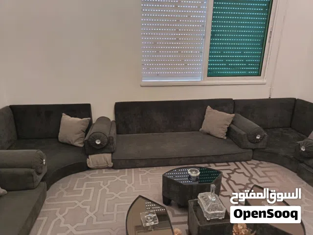 قاعده عربي بحاله جيده جدا