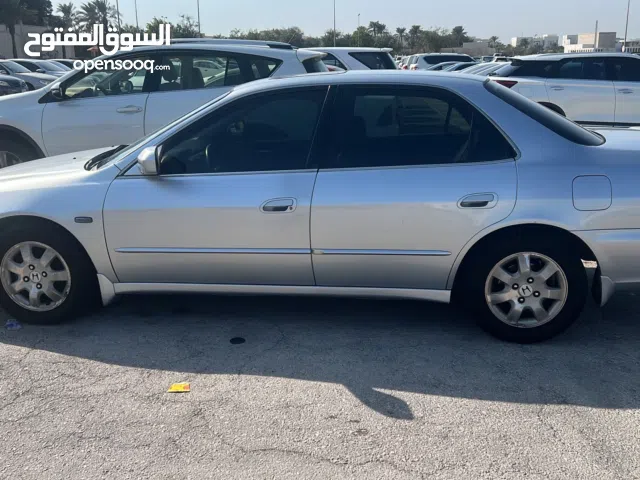 هوندا اكورد 2002