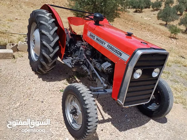 تركتور مسي 240