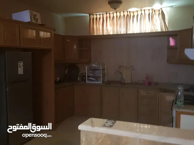 600 m2 3 Bedrooms Villa for Sale in Amman Al Kursi
