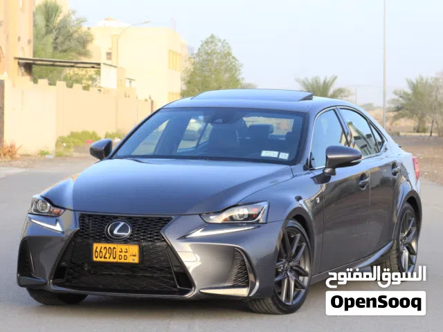 2019 لكزس IS IS 300 Sport