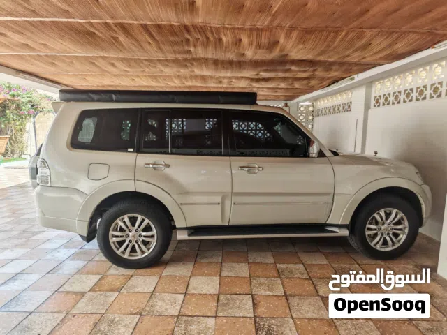 Pajero 3.8 2020 106k KM GCC , great condition , well maintained no accidents