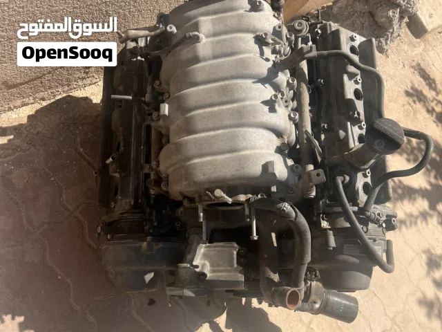 للبيع قطع مكينة لاندكلوزر مديل 2000 للبيع جير ودبل لاند كلوزر