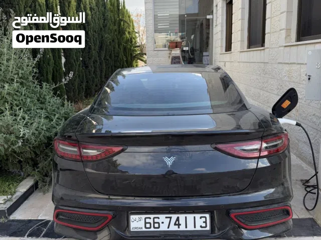 2023 Neta GT
