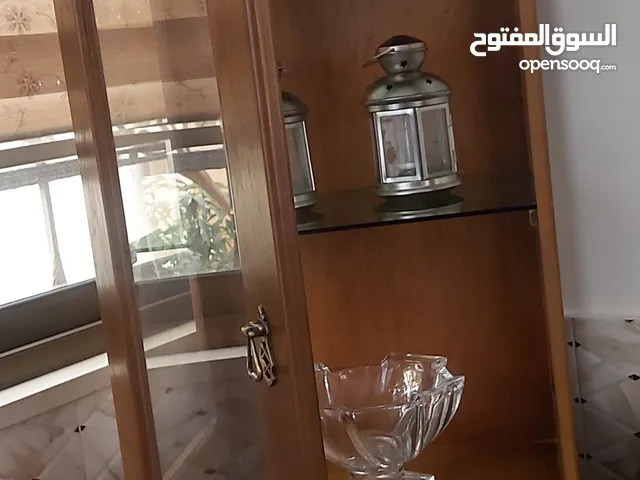 بوفيه عدد 2 للبيع مع خزانه