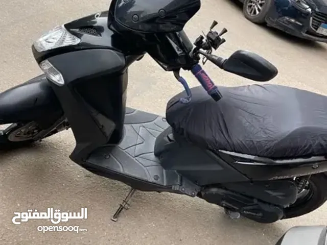 اسكوتر كيمكو اجيلتي 150ccعداد 18000km