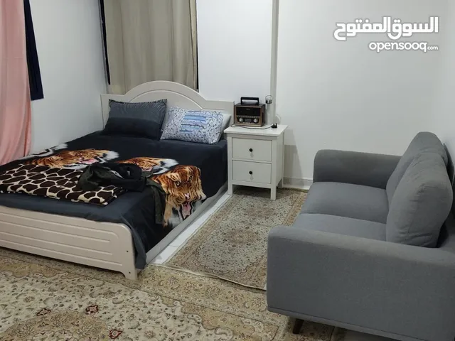 120 ft 2 Bedrooms Apartments for Rent in Sharjah Al Qasemiya
