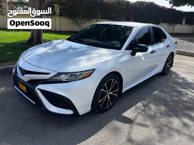 2019 تويوتا كامري SE