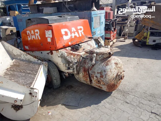 Screed Concrete and Plastering Machine