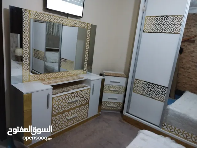غرفه نوم استعمل خفيف الاتي 18 مع فرشه