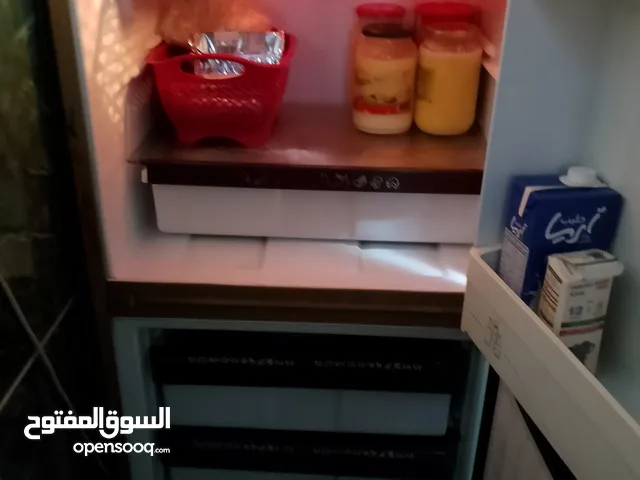 ثلاجه الاسكا كومبي ديبروست 2موتور 2باب اللون خشبي