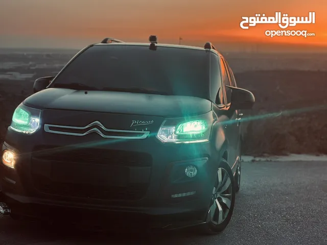 سيتروين c3 بيكاسو