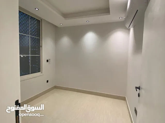175 m2 3 Bedrooms Apartments for Rent in Al Riyadh Al Yasmin