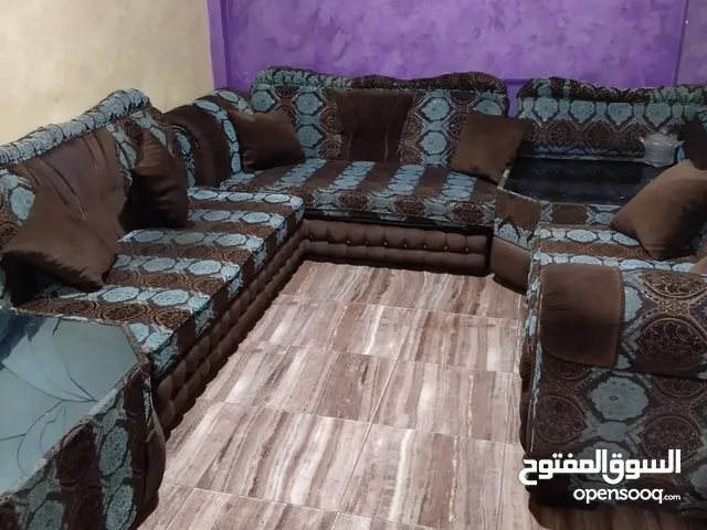 طقم كنب تفصيل ( البيع بسبب ضيق المكان) عمان الجويدة