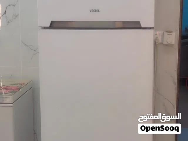 ثلاجه للبيع