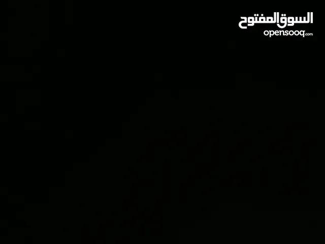ابي حساب العب فيه والله ماسرق ثقة