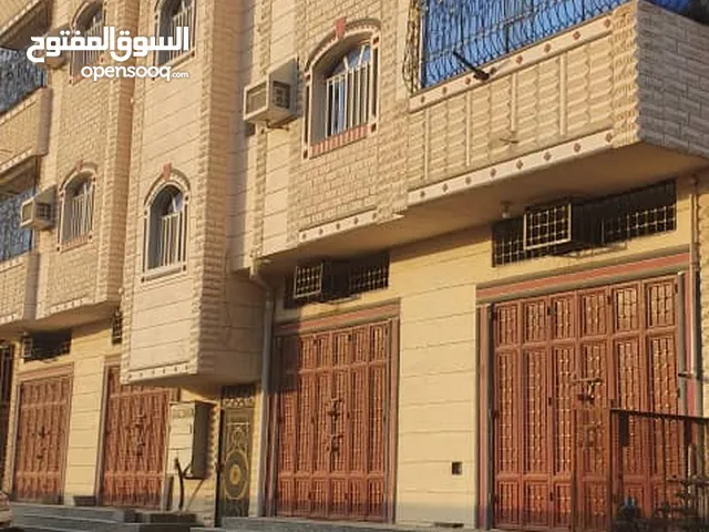 Building for Sale in Aden Al Buraiqeh