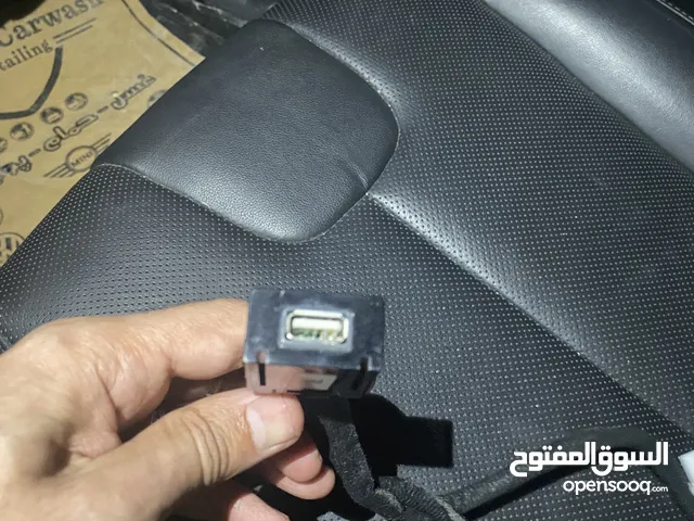 سنتافيا 23 محتاج كيبل USP