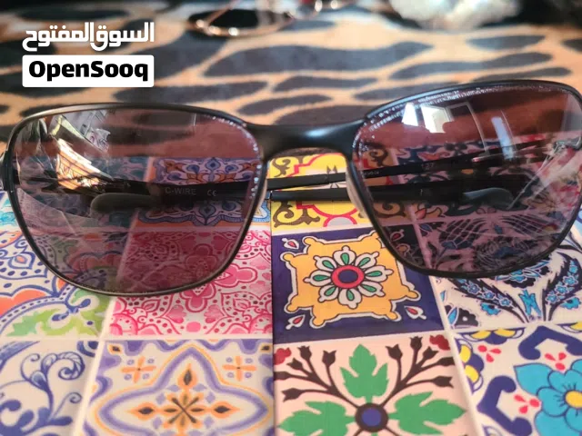 نظارة شمس اوكلى
